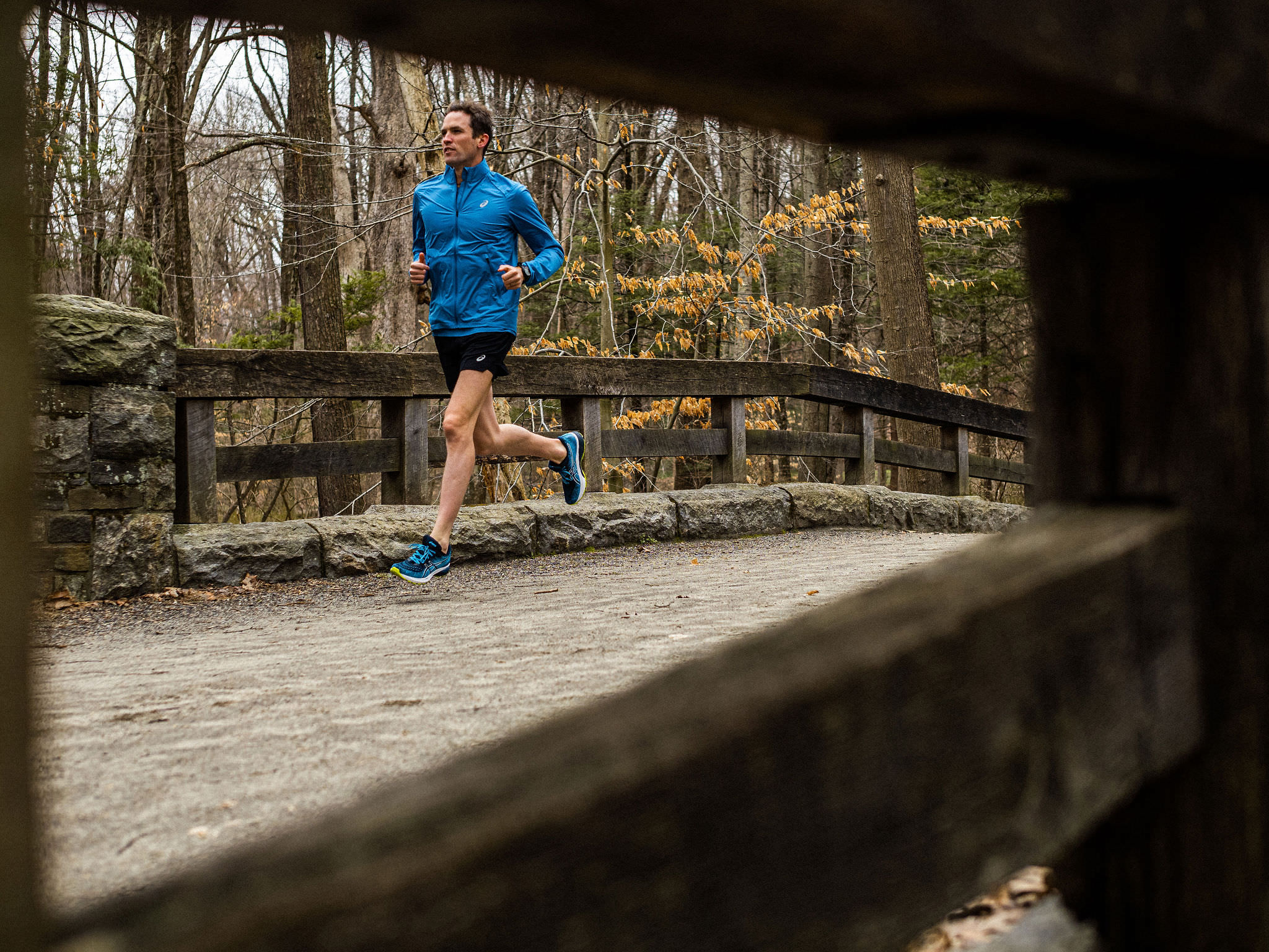 040221-ASICS-Johnny-D2-8601
