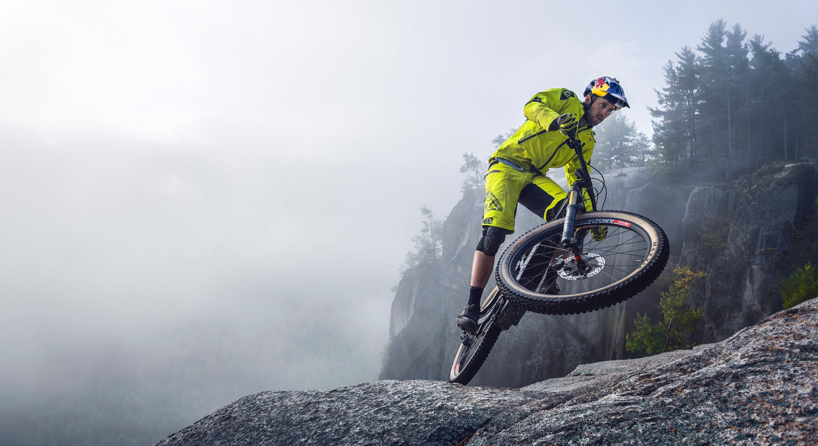 AARON CHASE - RED BULL